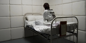 Psychiatrická léčebna - pacient č.27